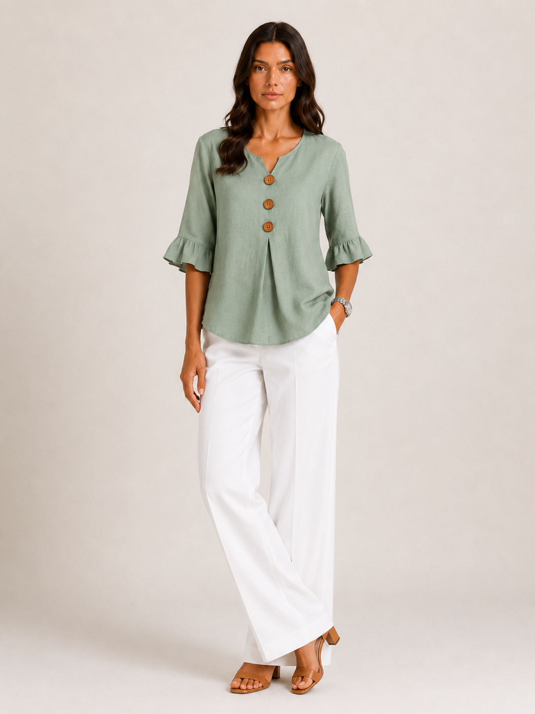 AURA | BLUSA CON BOTONES Y VOLANTES